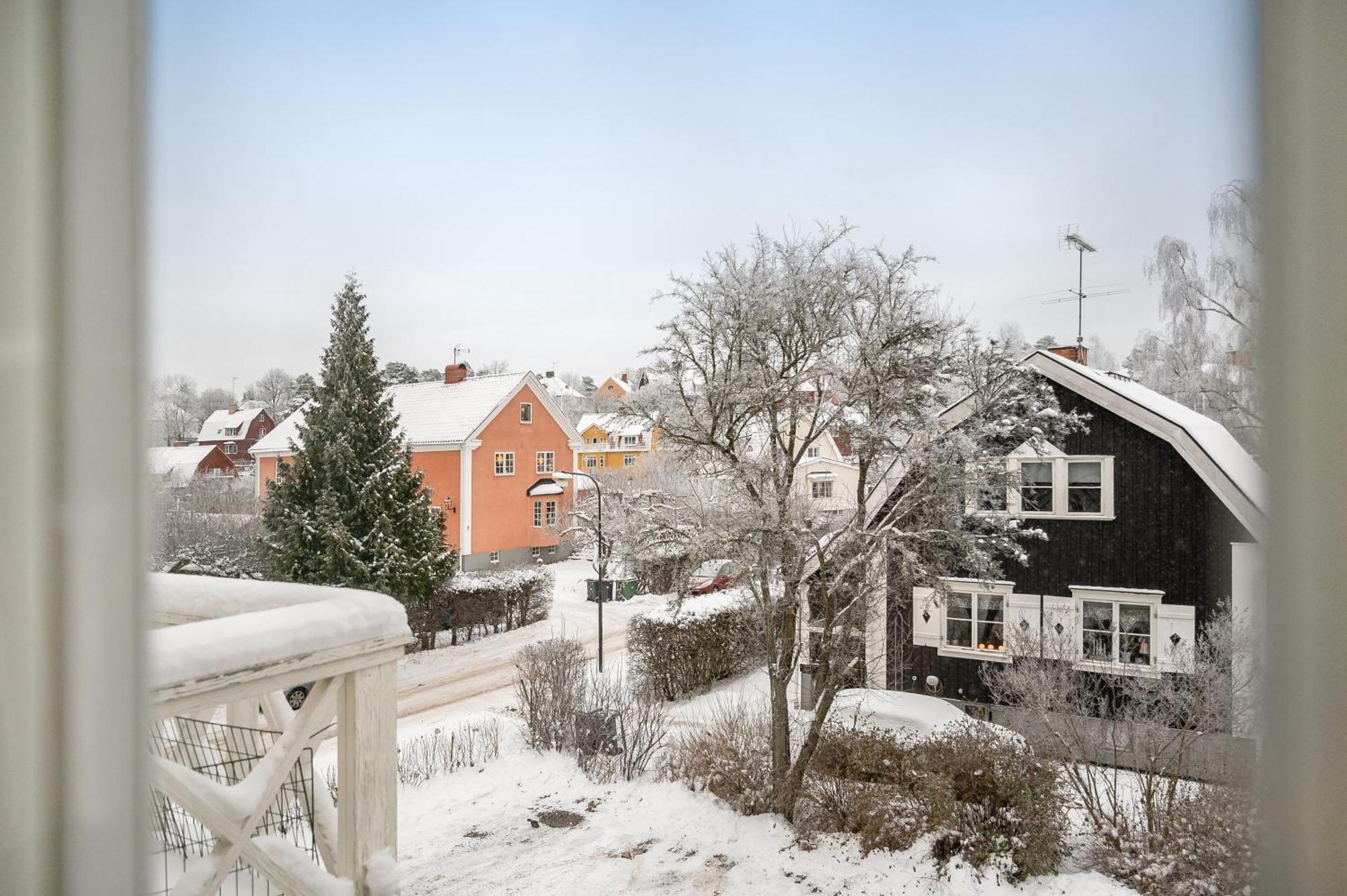 Central Beautiful Modern Accommodation Near Stockholm City ภายนอก รูปภาพ